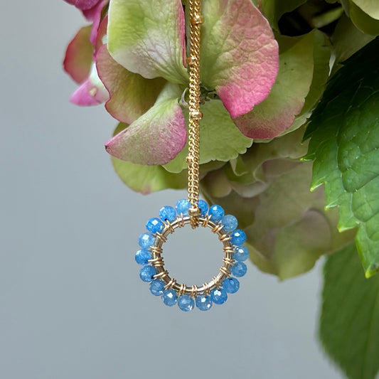 Cornflower Kyanite (Midi Bead) Pendant Necklace