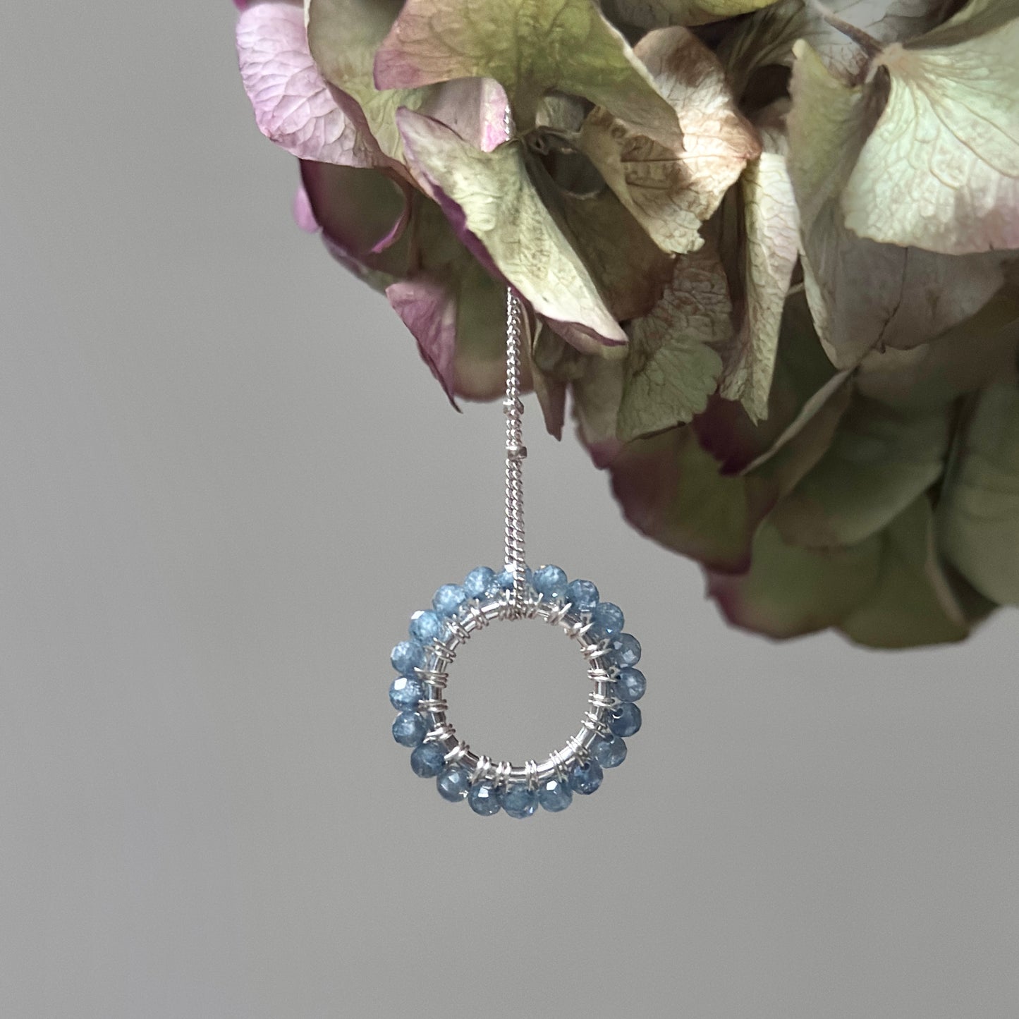 Pale Denim Azurite (Midi Bead) Pendant Necklace (Silver)